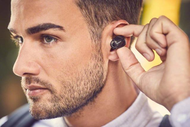 Sony WF-1000XM4 Industry Leading Noise Canceling Truly Wireless Earbud  Headphones with Alexa Built-in, Silver