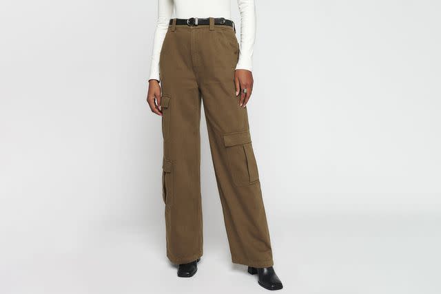 Oprah Wore the Comfy, Ultra-Practical Pant Trend That's Going to Be Huge  for Spring 2023