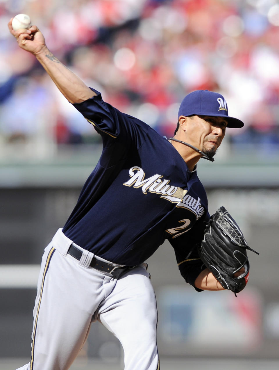 Milwaukee Brewers starting pitcher Kyle Lohse pitches during the first inning of a baseball game against the Philadelphia Phillies on Tuesday, April 8, 2014, in Philadelphia. (AP Photo/Michael Perez)