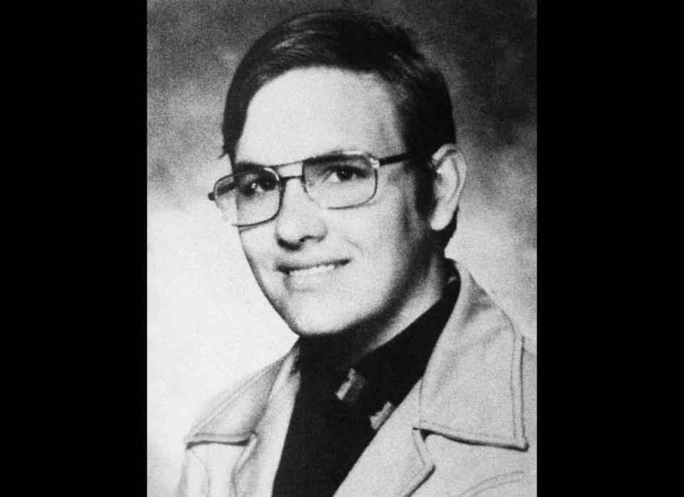 Richard Angelo, a nurse at Good Samaritan Hospital in New York, killed 25 patients in a bungled plan to turn himself into a hero. Angelo injected patients with a cocktail of dangerous drugs with the plan of restoring them to life and burnishing his reputation as a life-saving medical professional. Only 12 patients survived the "Angel of Death." 