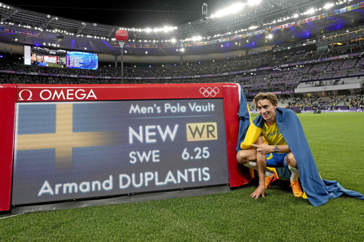 JO 2024 Armand Duplantis s’offre l’or et le record du monde de saut à