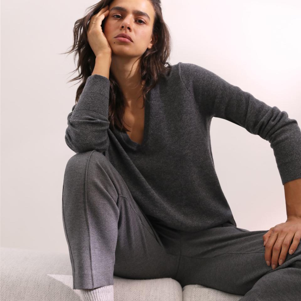 Everlane cashmere is on sale now for just $112. Image via Everlane.