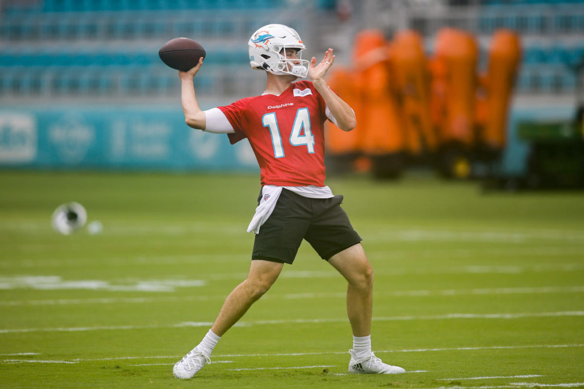 Dolphins' 2023 training camp preview: QB Mike White