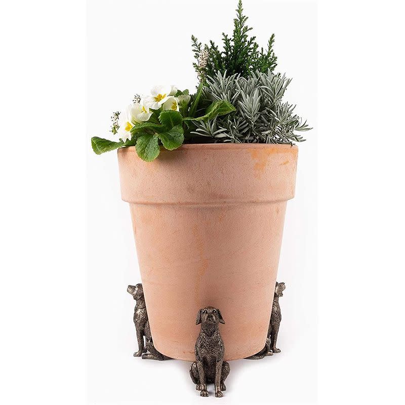 44) Dog Planter Riser