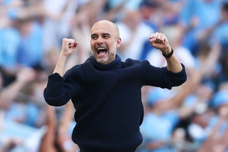 Pep Guardiola celebra un nuevo titulo en su carrera como entrenador