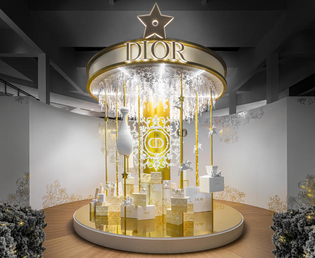 EXCLUSIVE: Dior Beauty Pops Up in Miami - Yahoo Sports