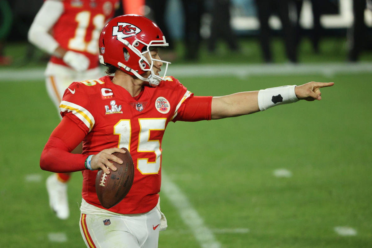 After Controversial Injury, Patrick Mahomes and Kansas City Chiefs suffer a  huge blow as explosive WR set to miss Big Game Against Justin Herbert -  EssentiallySports