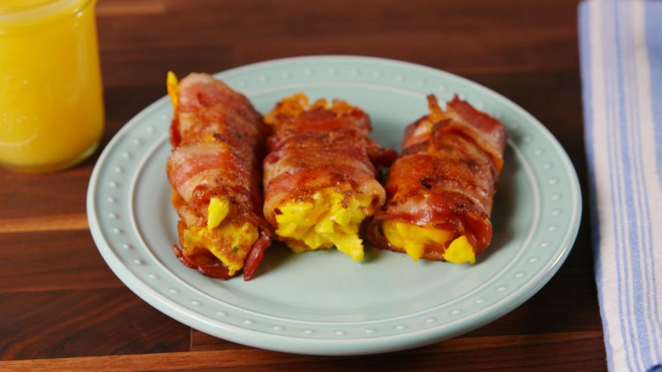 Bacon, Egg, And Cheese Roll-Ups