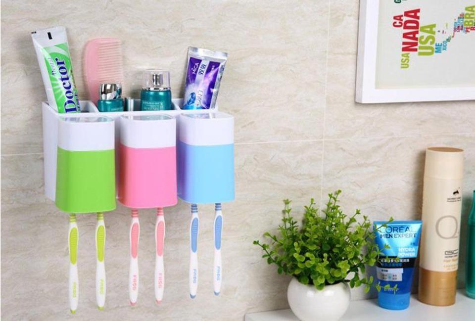 This Kid-Friendly Toothbrush Holder
