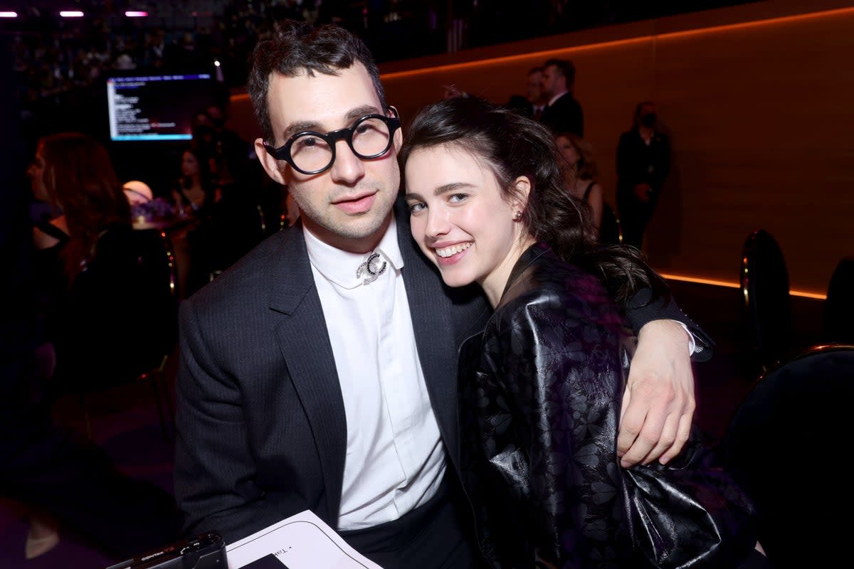 Jack Antonoff and Margaret Qualley attend the 64th Annual GRAMMY Awards at MGM Grand Garden Arena on April 03, 2022 (Getty Images for The Recording A)