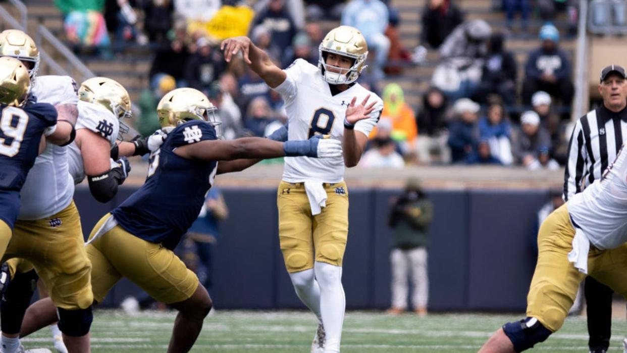 <div>SOUTH BEND, IN - APRIL 20: Notre Dame quarterback Kenny Minchey (8) passes the ball to his teammate during the Notre Dame Spring Game at Notre Dame Stadium on April 20, 2024. (Photo by Joseph Weiser/Icon Sportswire via Getty Images)</div>