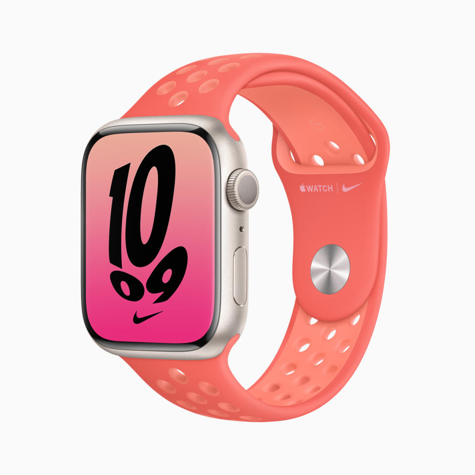 <p>Apple's new Watch Series 7</p>
