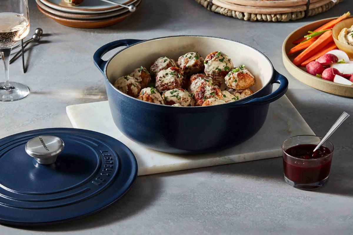 Labor Day sale: Get this Le Creuset skinny grill pan for $100 off