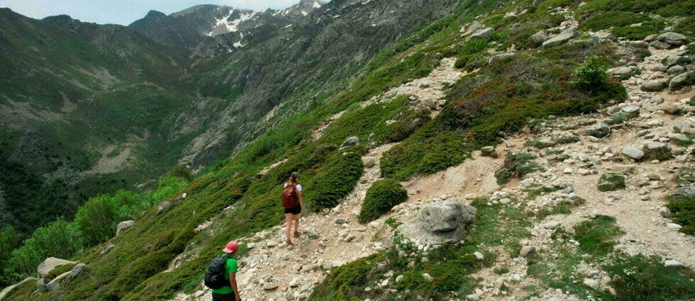 Le GR20 est le célèbre sentier de randonnée qui traverse la Corse.  - Credit:PASCAL POCHARD-CASABIANCA / AFP