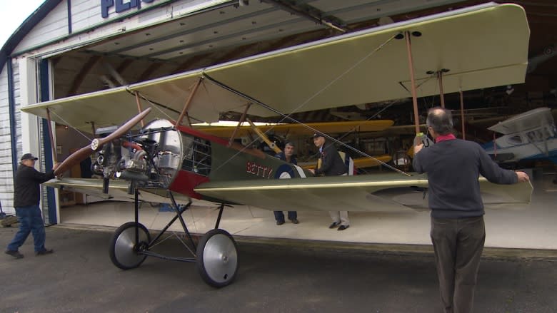 B.C.-built replica WW1 planes land in France for Vimy Ridge centennial