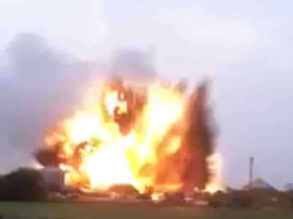 West Texas Huge Explosion Mushroom Cloud