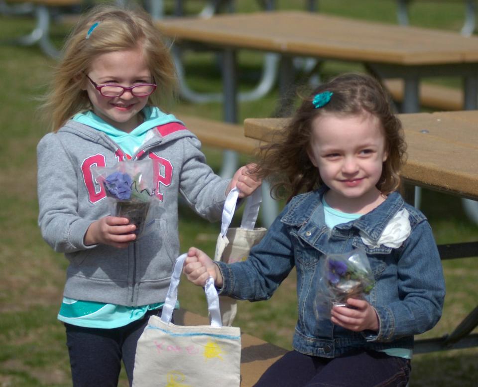 Cousins Emma Noe from Allen Park and Kristi Keilman, from Livonia, both four years old, at a previous Detroit Zoo Greenfest.