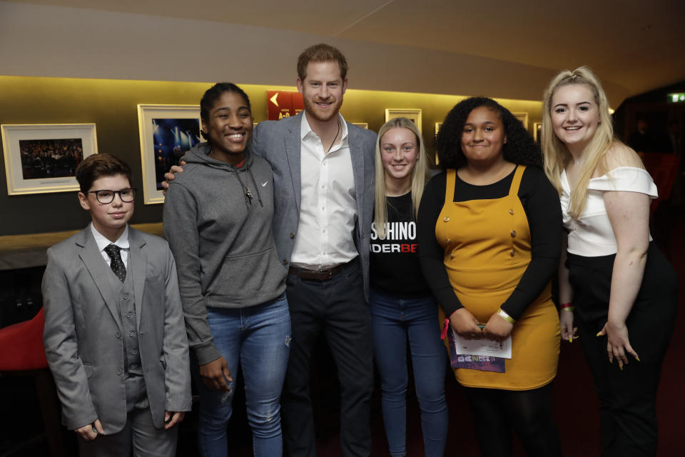 LONDON, UNITED KINGDOM - NOVEMBER 17: Prince Harry, Duke of Sussex poses for a group shot as he meets nominees, winners and performers at the inaugural OnSide Awards at the Royal Albert Hall on November 17, 2019 in London, United Kingdom. (Photo by Matt Dunham – WPA Pool/Getty Images)