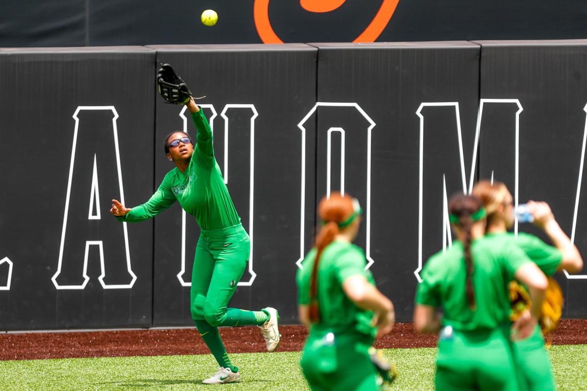 Oklahoma State vs. Oregon softball Score, updates from CowgirlsDucks