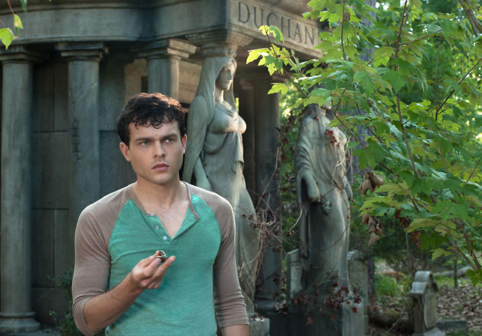 Beautiful Creatures Stills