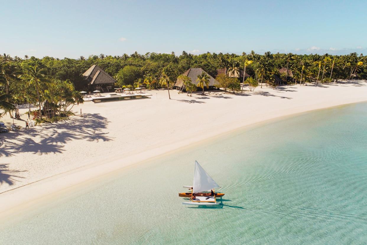 Nukutepipi, a luxurious private island and villa in the Pacific Ocean, crystal blue waters