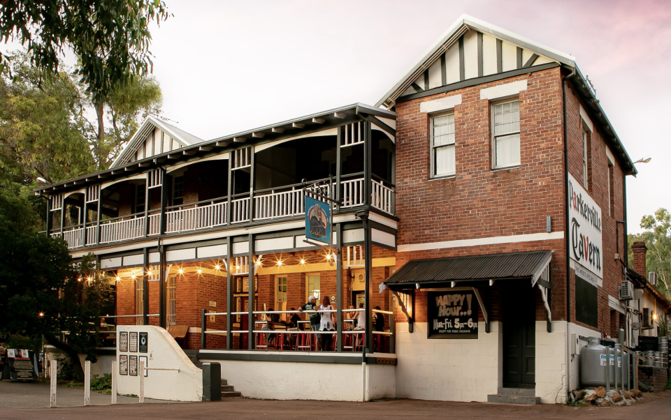 The outside of the The Parkerville Tavern.