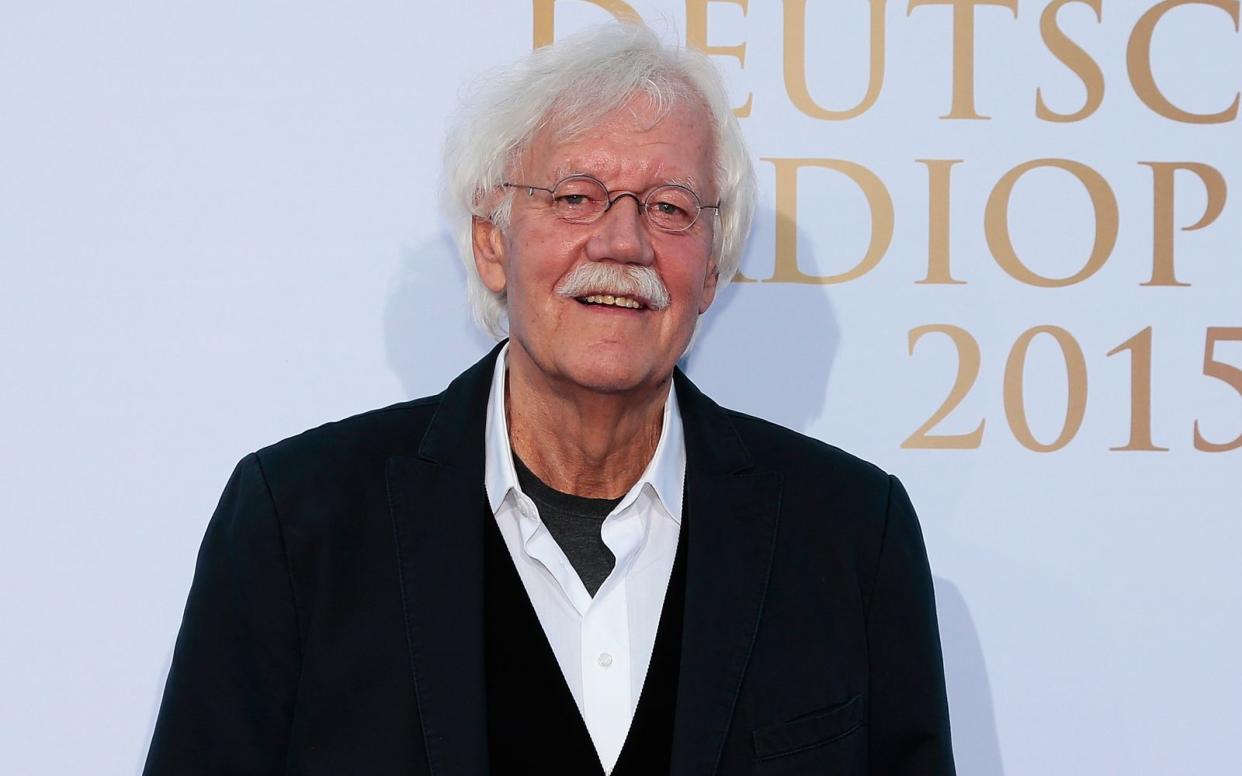 Radio-Legende Carlo von Tiedemann ist besorgt um seinen Platz in dem Pflegeheim, in dem er derzeit wegen gesundheitlicher Probleme untergebracht ist - aus finanziellen Gründen. (Bild: 2015 Getty Images/Oliver Hardt)