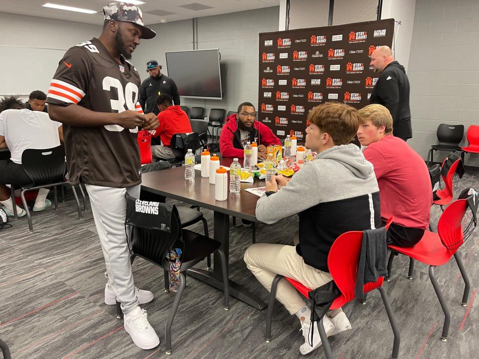 Cleveland Browns player Richard LeCounte III interacts with Canton McKinley students on Tuesday, sharing stories and offering encouragement.