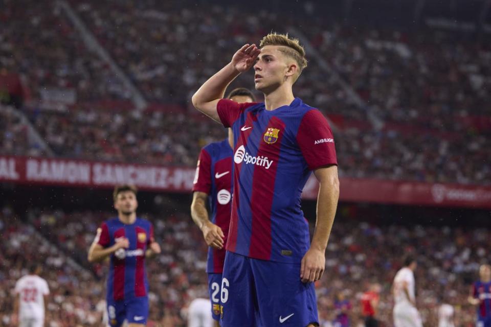 Barcelona will not entertain any offers for Fermin Lopez. (Photo by Fran Santiago/Getty Images)