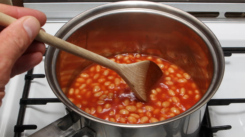 heating baked beans on hob