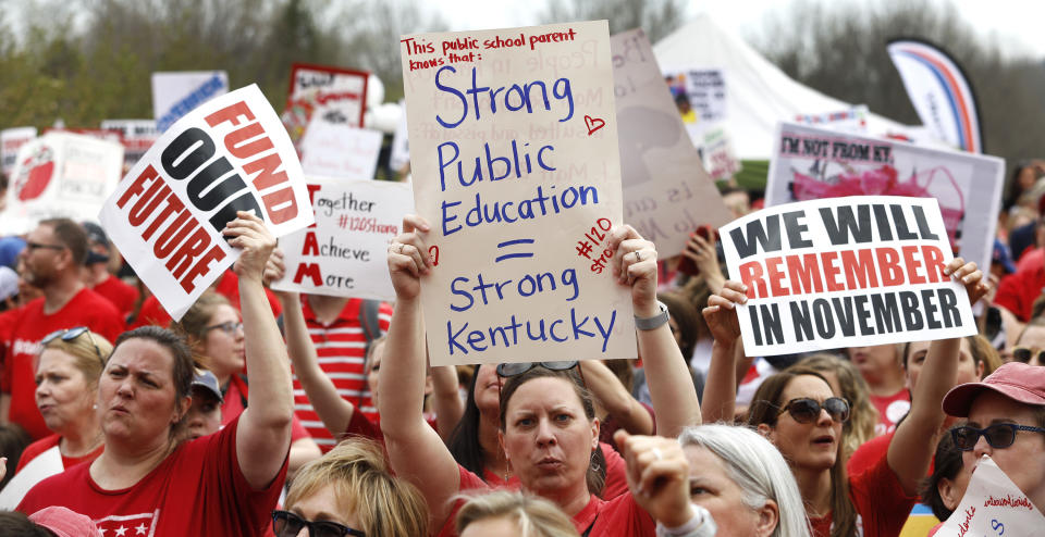 Kentucky Public school teachers rally for a "day of action" at the Kentucky State Capitol to try to pressure legislators to override Gov. Matt Bevin's (R) recent veto of the state's tax and budget bills, April 13, 2018, in Frankfort, Kentucky. (Photo: Bill Pugliano via Getty Images)