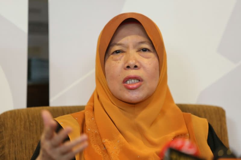 In a statement this evening, Mara chairman Datuk Azizah Mohd Dun said the agency views these allegations seriously and has also begun its internal probe into the matter. ― Picture by Saw Siow Feng