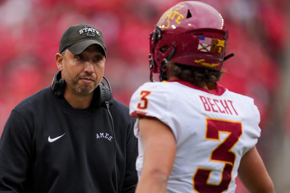 Iowa State coach Matt Campbell, seen here talking to quarterback Rocco Becht, has his team knocking on the postseason door.