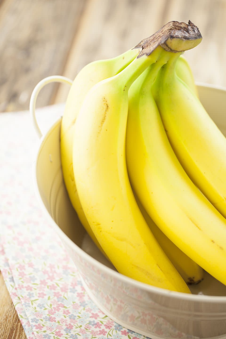 12) Bananas