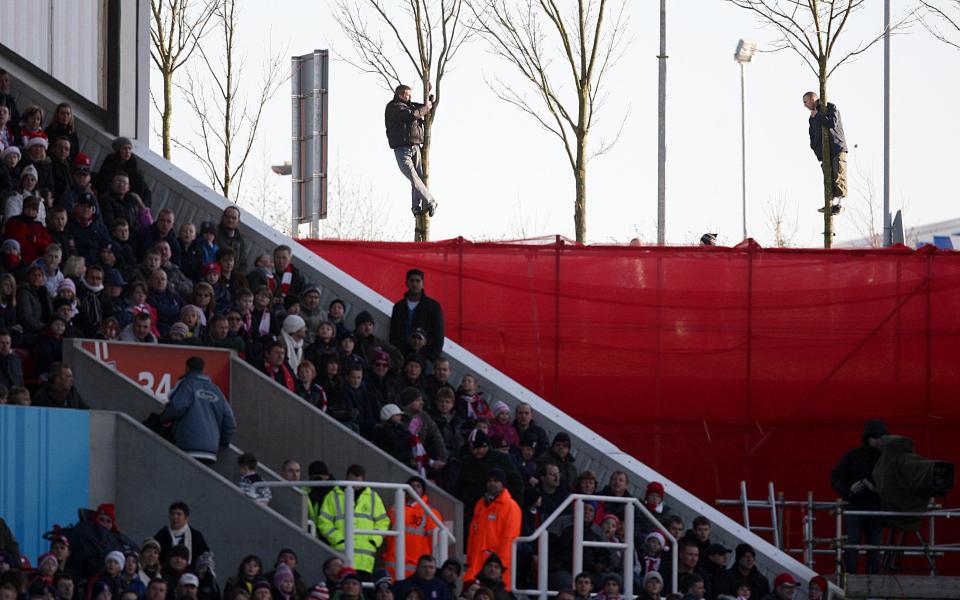 Man tries to get himself admitted to hospital... so he can watch Juventus game from window