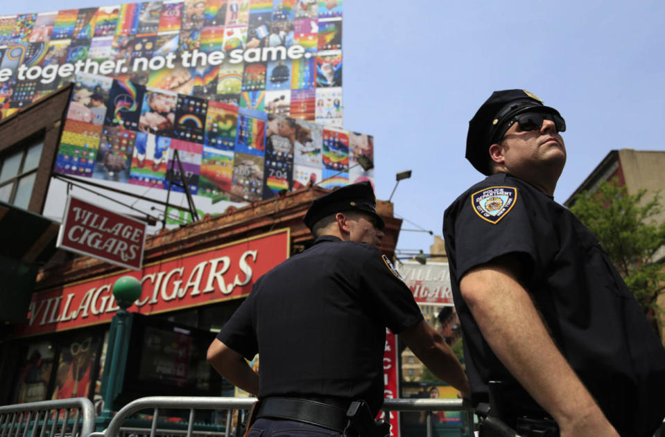 New York dedicates Gay Pride to Orlando massacre victims