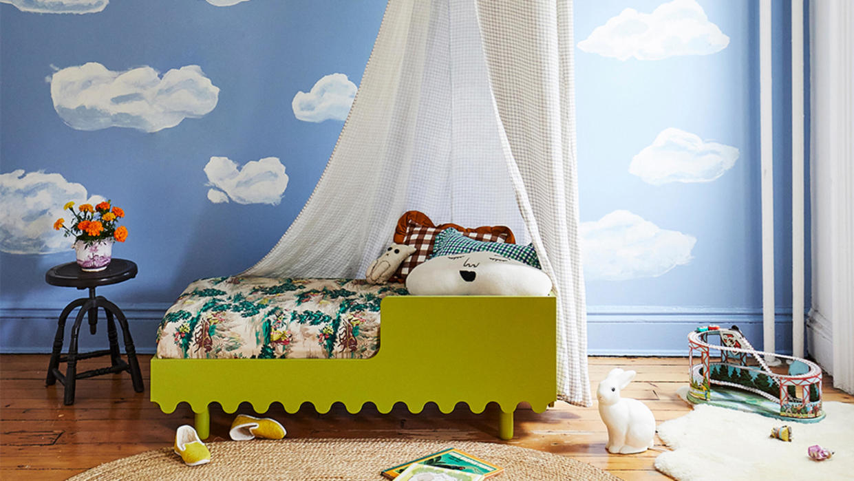 02 moss toddler bed peapod 1