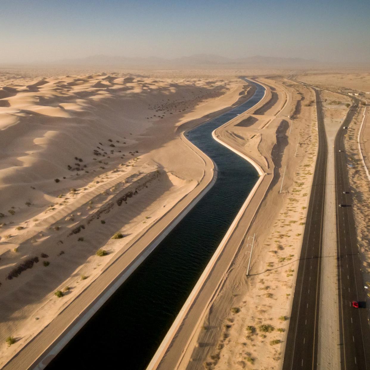 Lower Colorado River canal in the desert. (Photo: Justin Clifton)