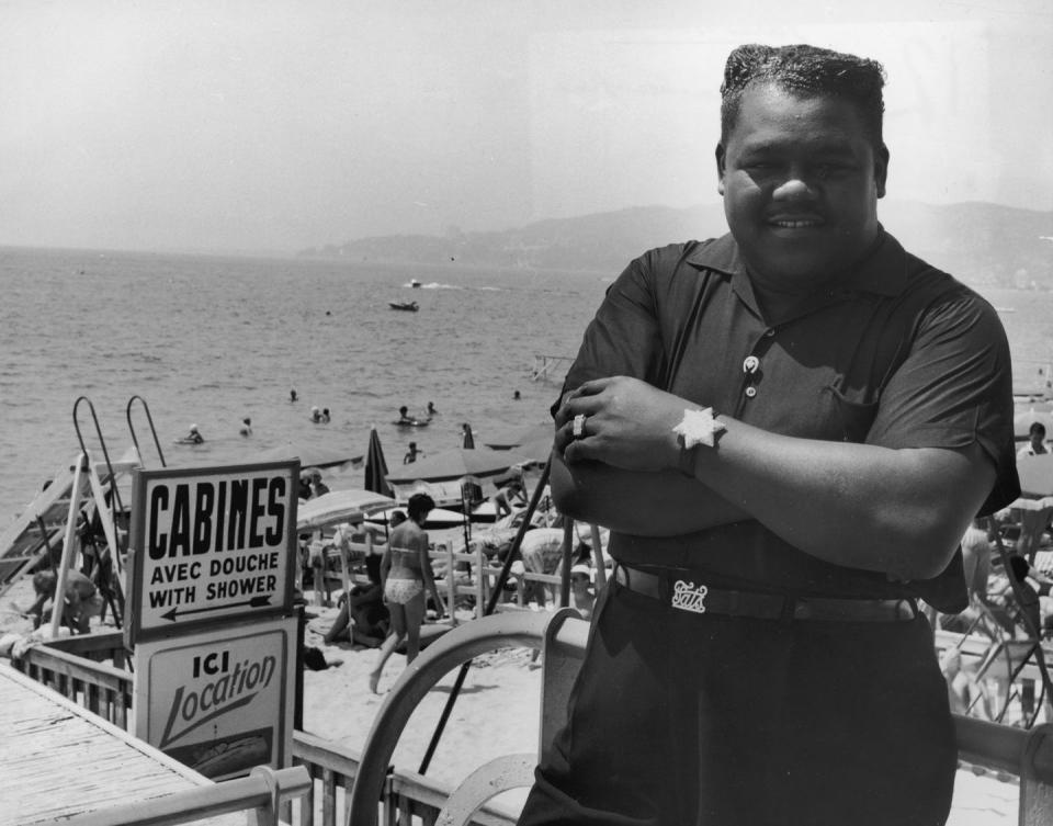 <p>Fats Domino at a French beach, circa 1955. </p>