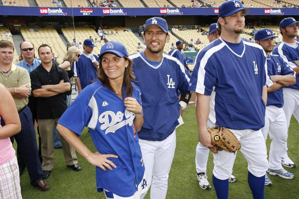 celebs who have dated mlb players