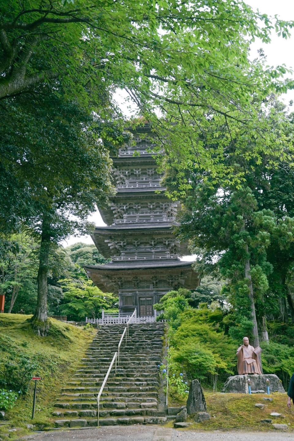 沒使用一根釘子，歷經400多年及能登大地震都不曾損壞的五重塔。