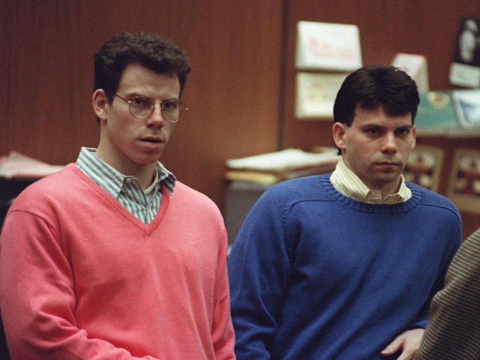 Erik Menendez (L) and his brother Lyle (R) at a pre-trial hearing on December 29, 1992, they have now spoken out for a documentary. (Getty Images)