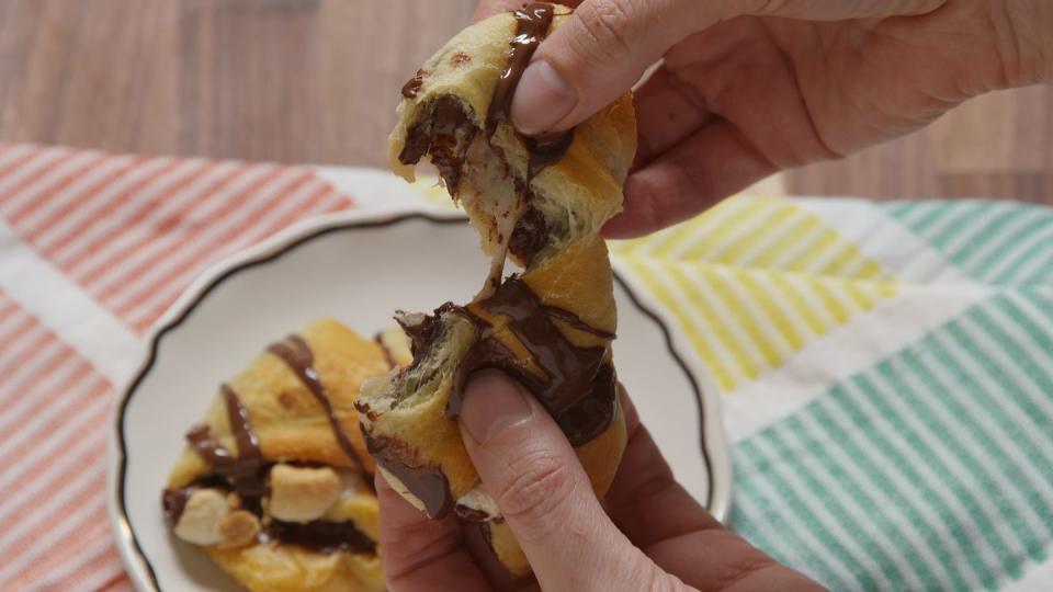 S'mores Crescent Roll-Ups