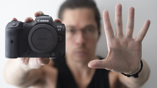 Canon EOS R5  First Look 