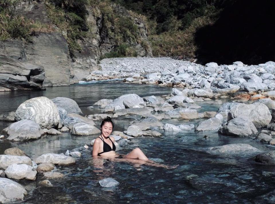 ▲花蓮野溪溫泉-二子山溫泉。（圖／攝影者：elvifle, Instagram）