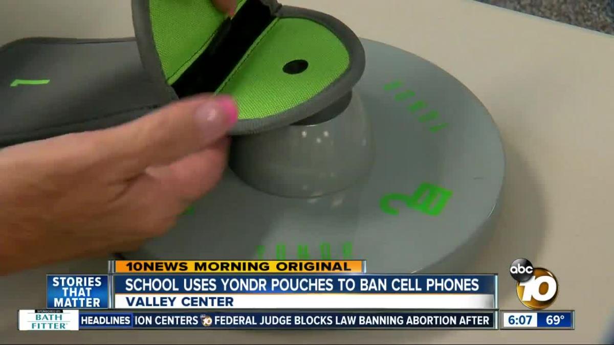 Akron Public Schools pilot program on locked bags for cell phones