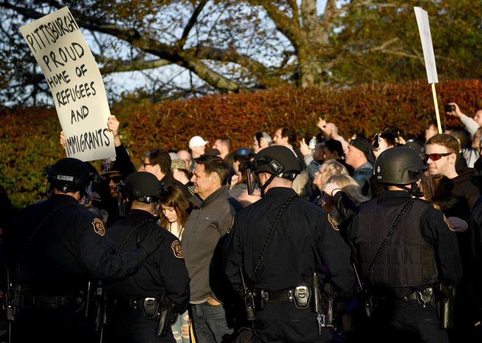 Protesters jeer Trump in Pittsburgh