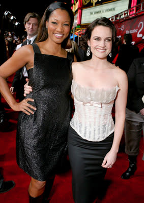 Garcelle Beauvais and Carla Gugino at the Los Angeles premiere of New Line Cinema's The Number 23