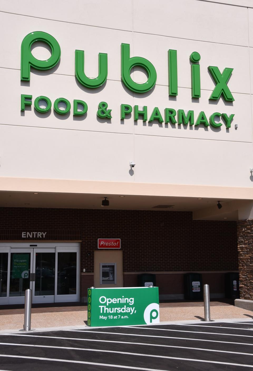 The refurbished Publix at Lake Washington Crossing is scheduled to open Thursday morning in Melbourne.