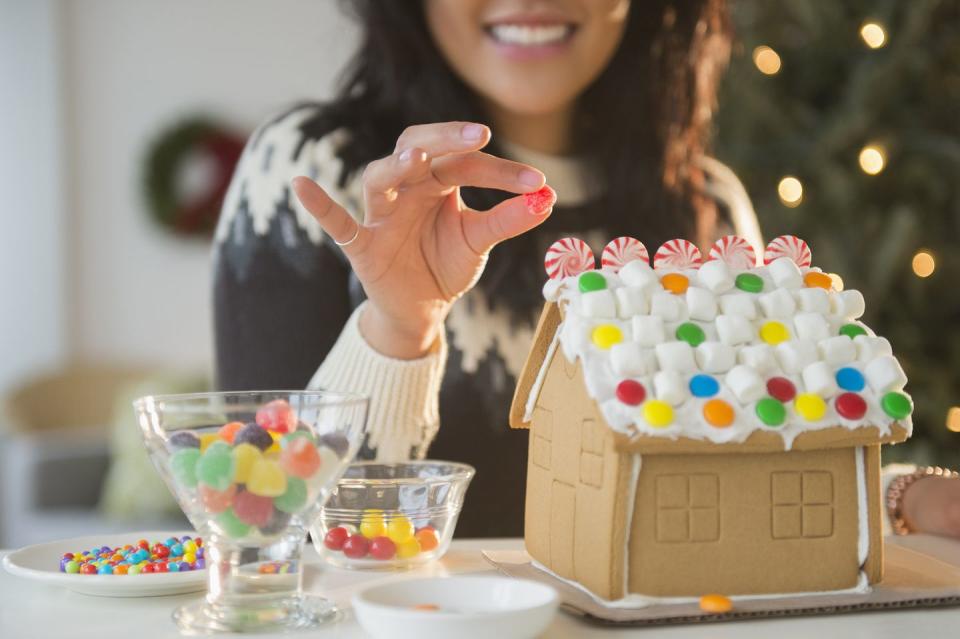 Gingerbread House Decorating Contest